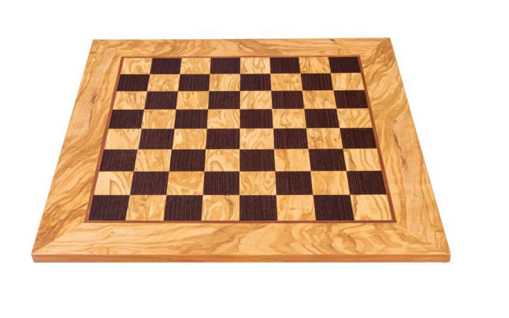 Wooden chessboard Olive